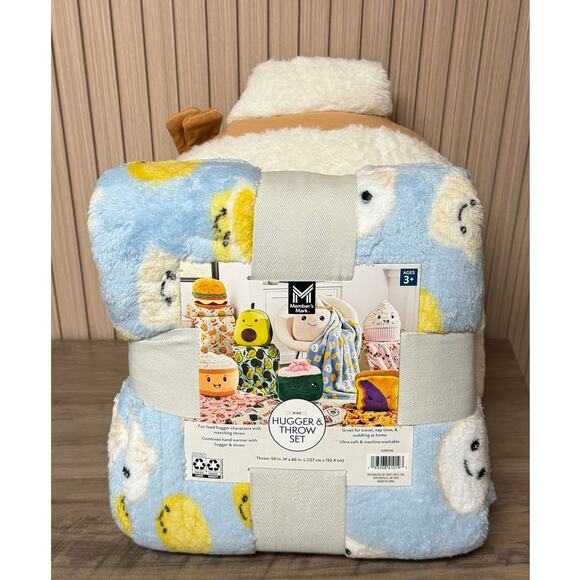 Member's Mark Kids Hugger & Throw Blanket Set 50in x 60in - Picture 3 of 7